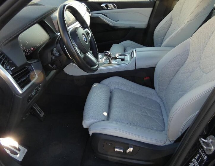 BMW X5 SUV / Terénní 3,0 l 245 kw