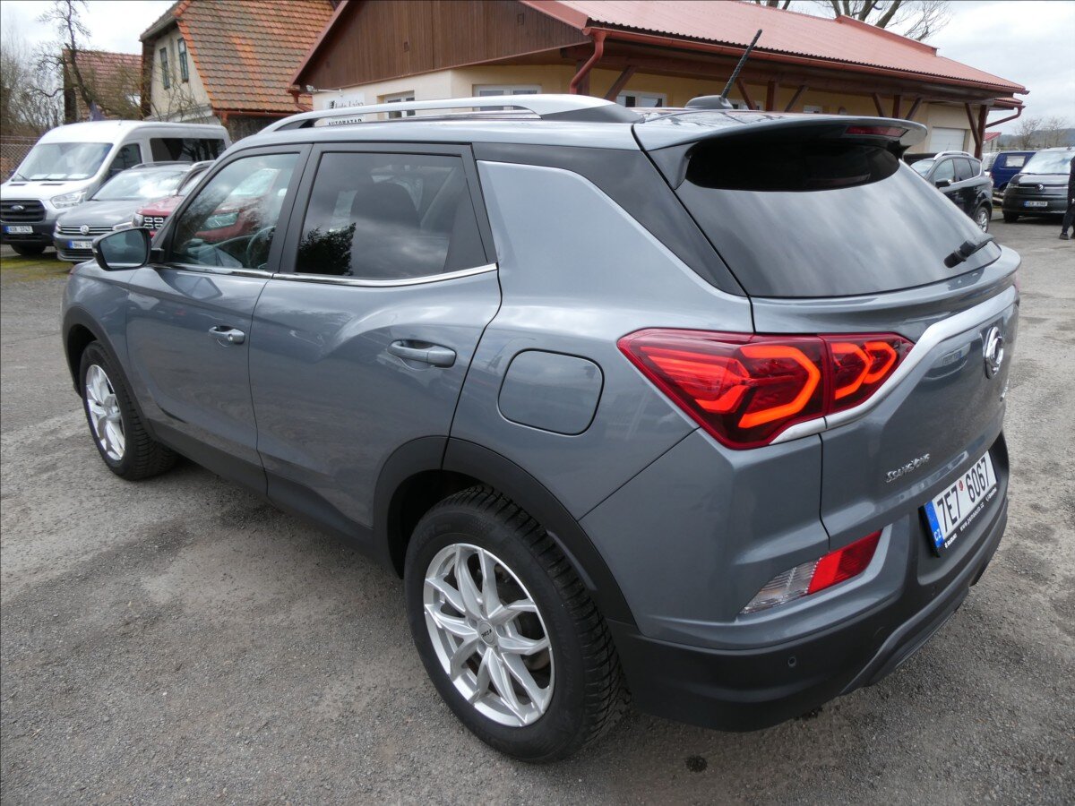 SsangYong Korando SUV / Terénní 1,5 l 120 kw