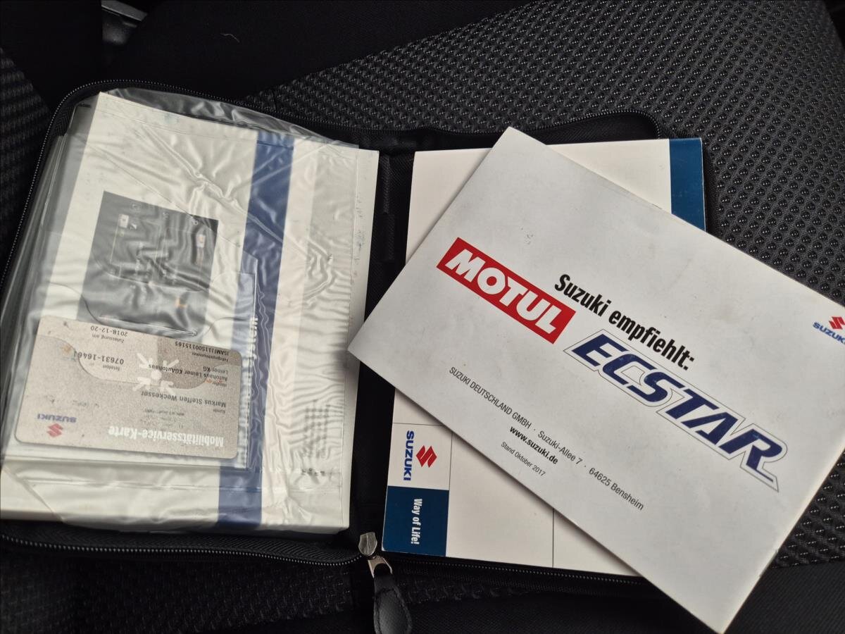 Suzuki Ignis Hatchback 1,2 l 66 kw