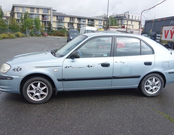 Hyundai Accent 3
