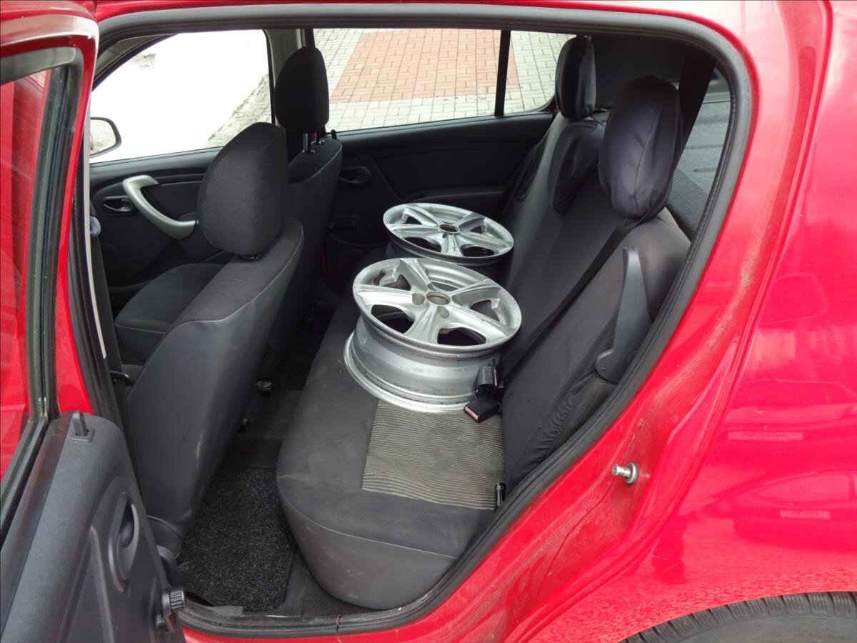 Dacia Sandero Hatchback 1,4 l 55 kw