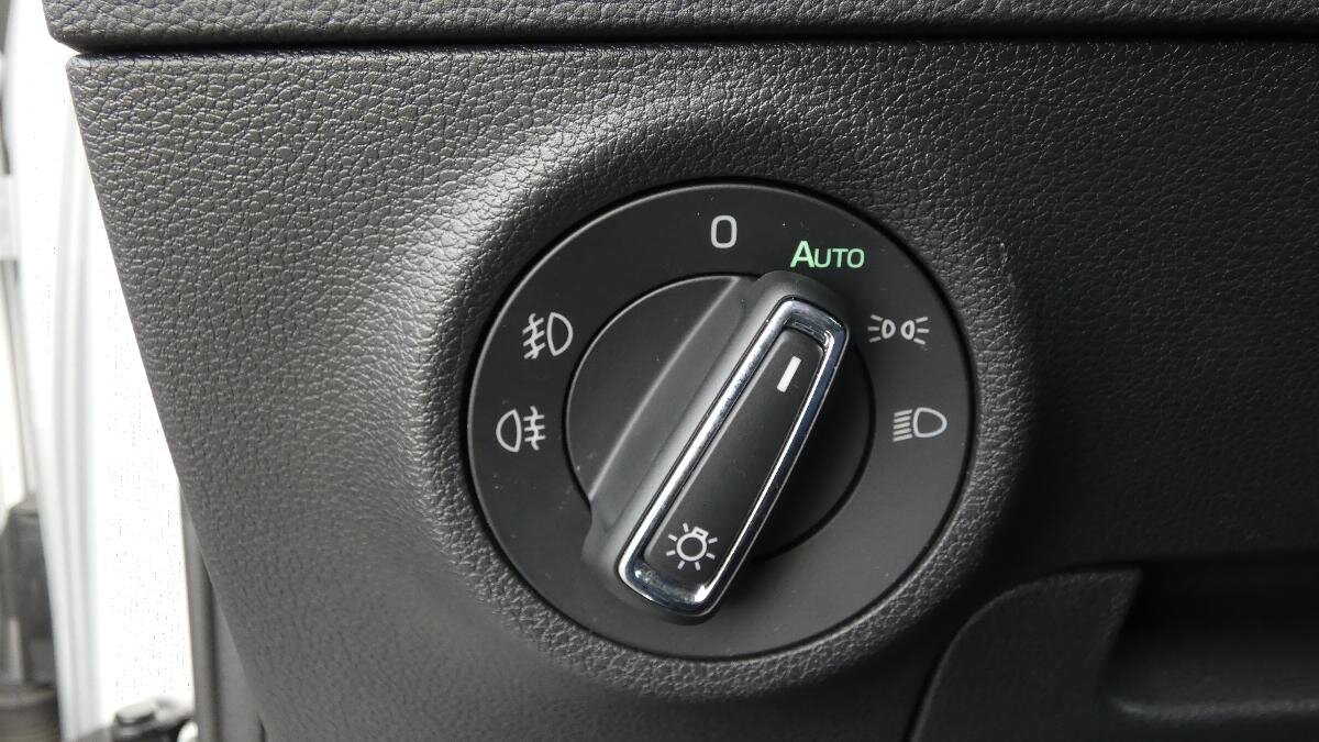 Škoda Karoq SUV / Terénní 1,5 l 110 kw