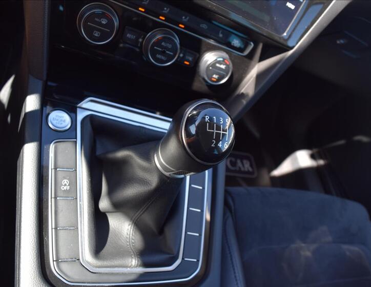 Volkswagen Passat 48