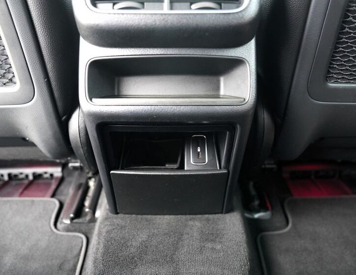 Mercedes-Benz GLE 29