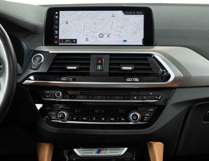 BMW X4 SUV / Terénní 3,0 l 240 kw