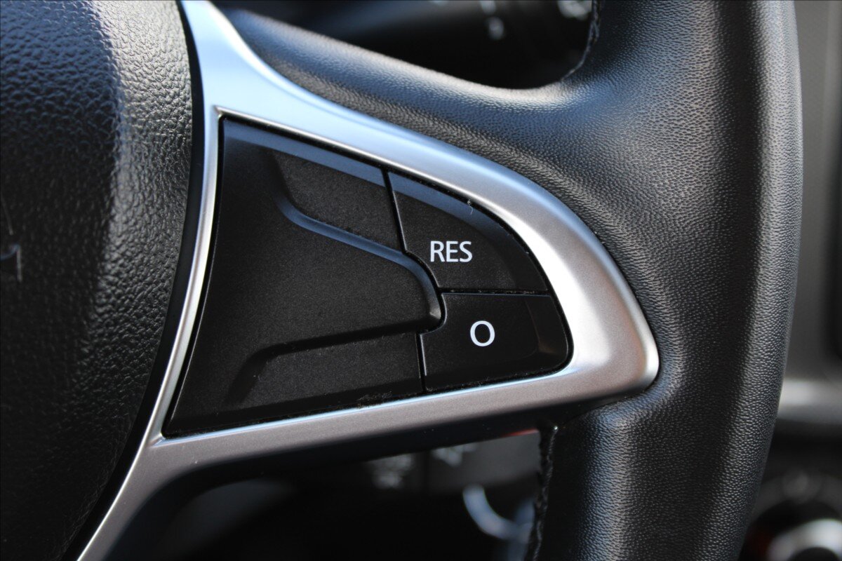 Dacia Sandero Hatchback 898,0 66 kw