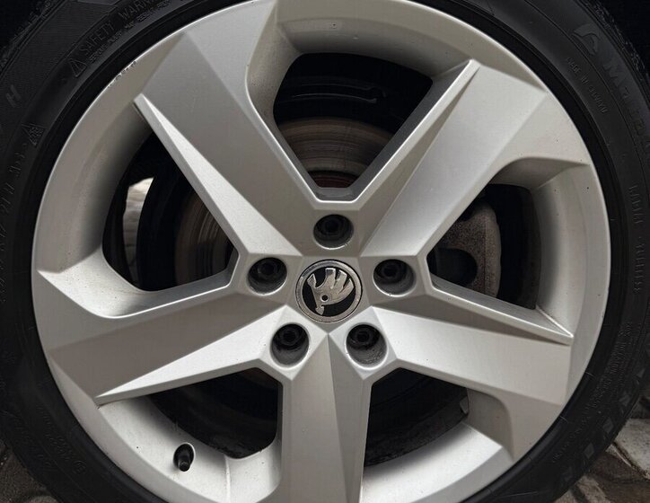 Škoda Superb Kombi 0,0 103 kw