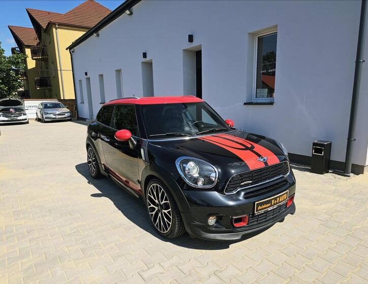Mini Paceman 1