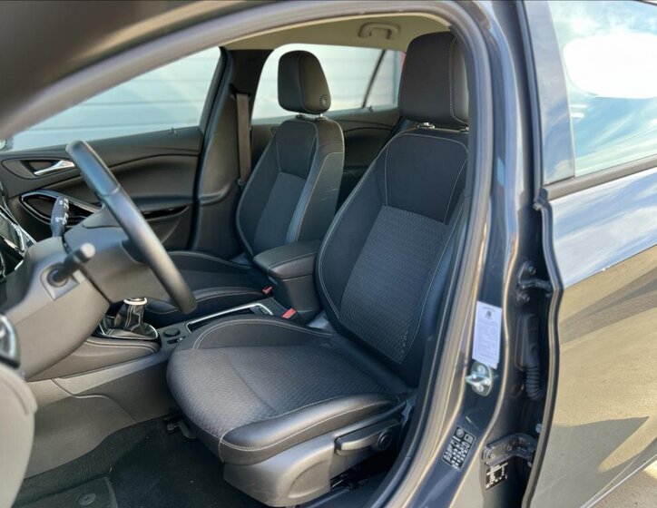 Opel Astra Kombi 1,6 l 100 kw