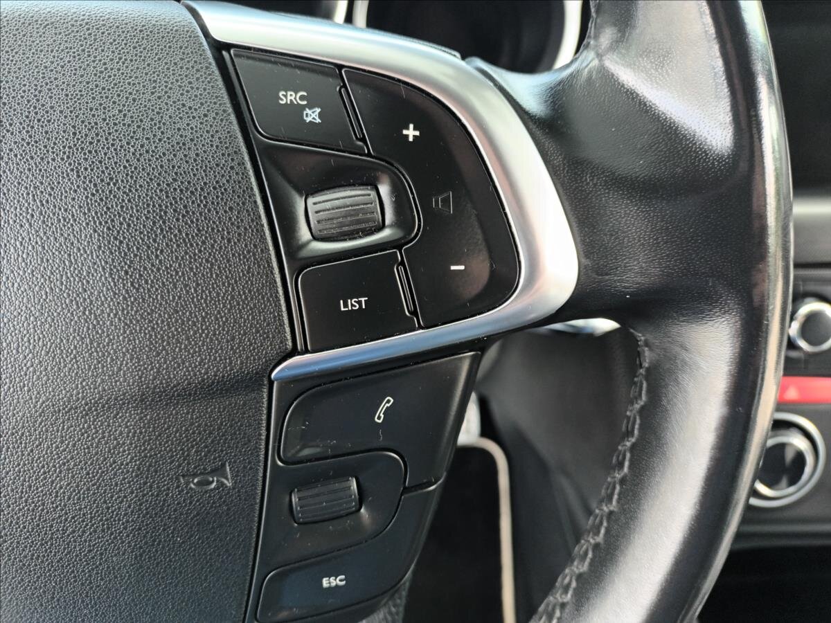 Citroën DS4 Hatchback 1,6 l 147 kw