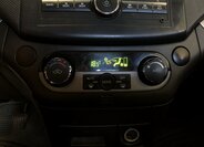 Chevrolet Aveo 24