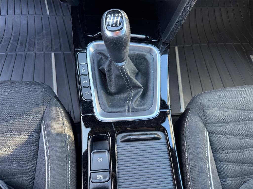 KIA ProCeed Kombi 1,5 l 117 kw