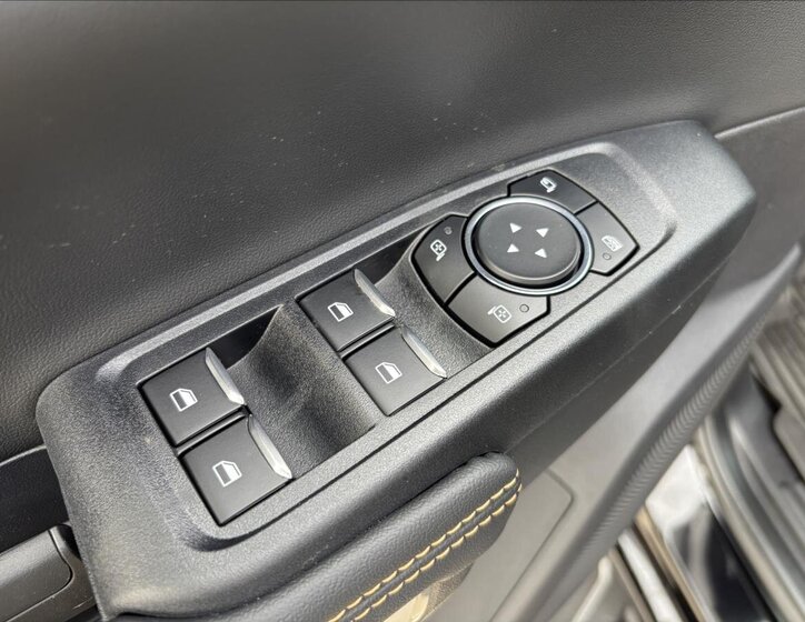 Ford Ranger Ostatní 2,3 l 138 kw