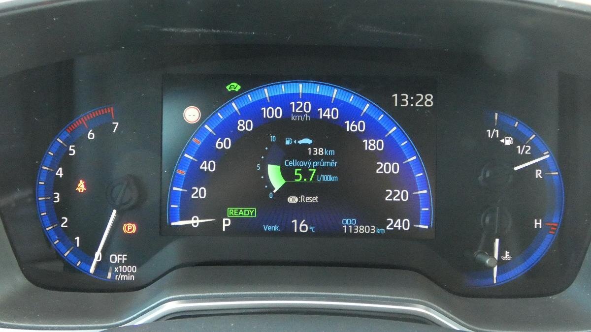 Toyota Corolla Sedan / Limuzína 1,8 l 72 kw