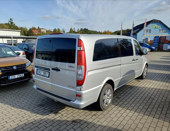 Mercedes-Benz Vito 2