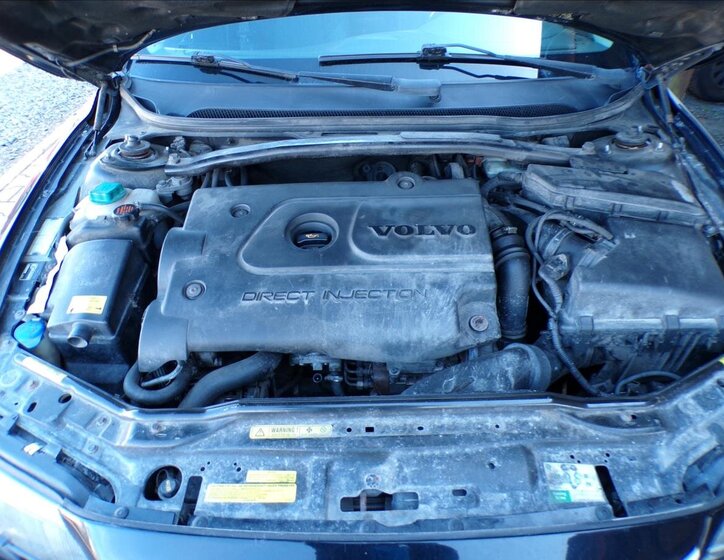 Volvo V70 Kombi 2,5 l 103 kw