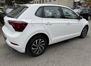 Volkswagen Polo Hatchback 999,0 70 kw