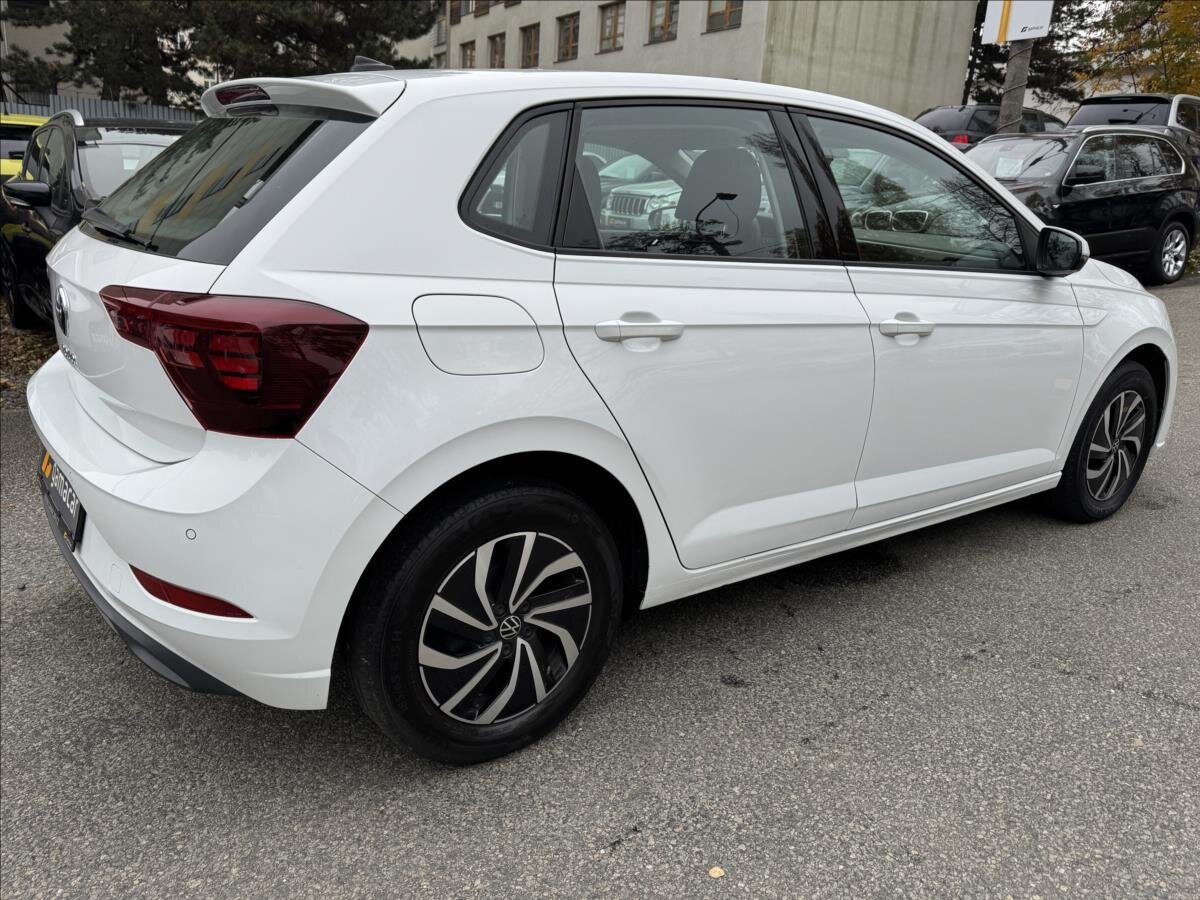 Volkswagen Polo Hatchback 999,0 70 kw