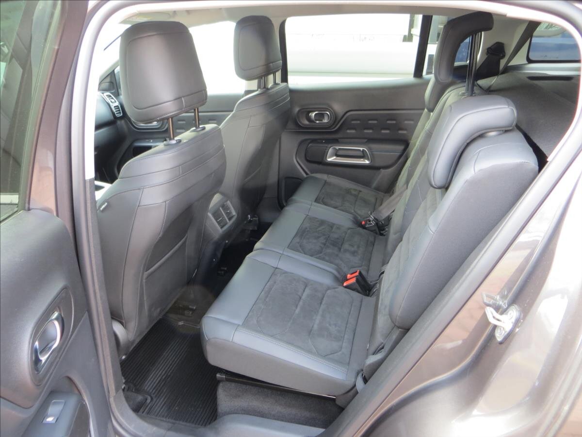 Citroën C5 Aircross SUV / Terénní 1,5 l 96 kw