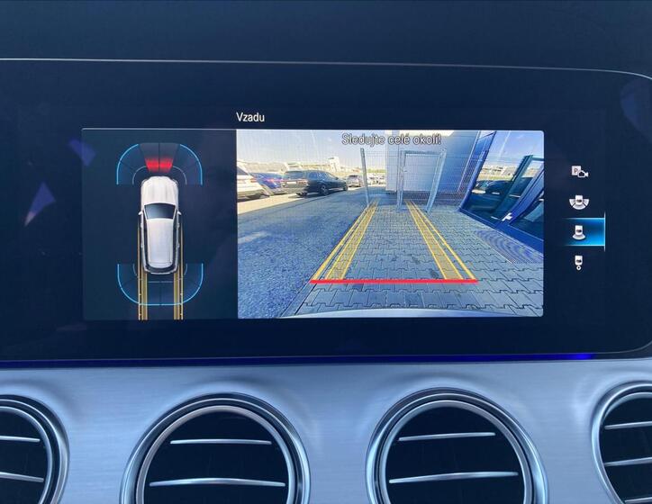 Mercedes-Benz Třídy E 21