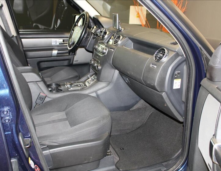 Land Rover Discovery SUV / Terénní 3,0 l 155 kw