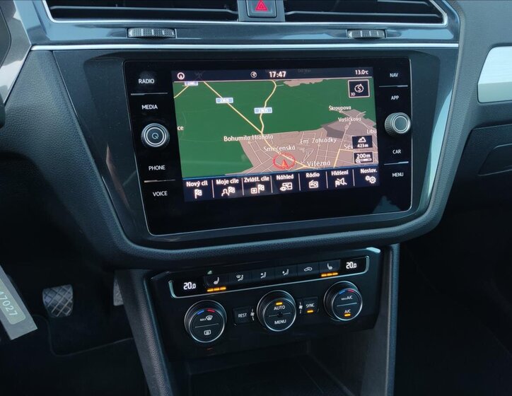 Volkswagen Tiguan SUV / Terénní 2,0 l 110 kw