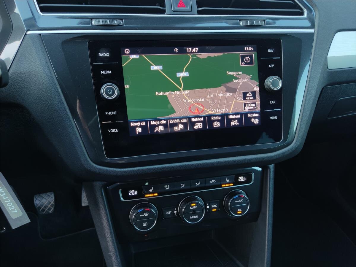 Volkswagen Tiguan SUV / Terénní 2,0 l 110 kw