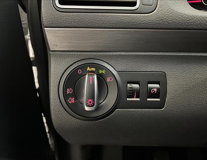 Volkswagen Touran 14