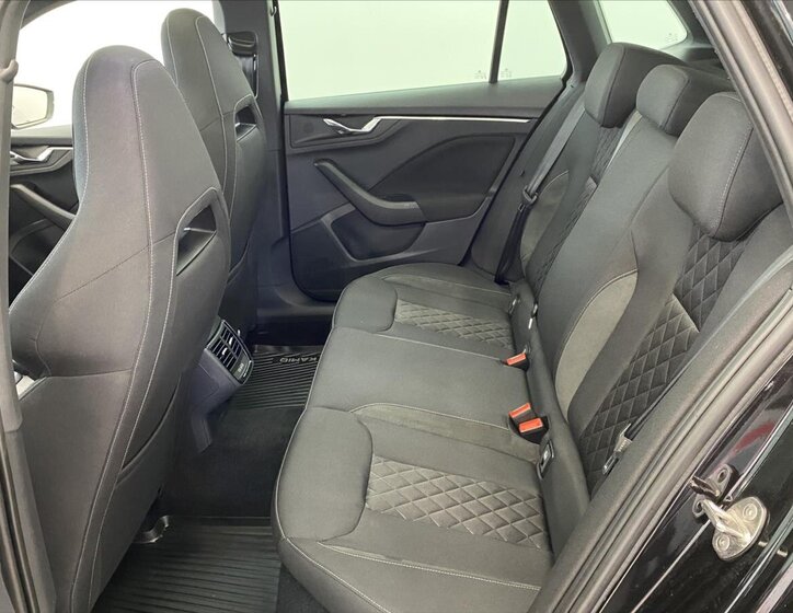 Škoda Kamiq SUV 999,0 66 kw