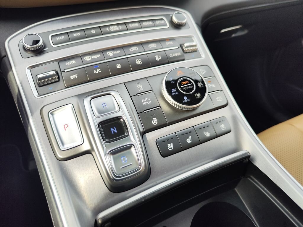 Hyundai Santa Fe SUV / Terénní 2,2 l 142 kw