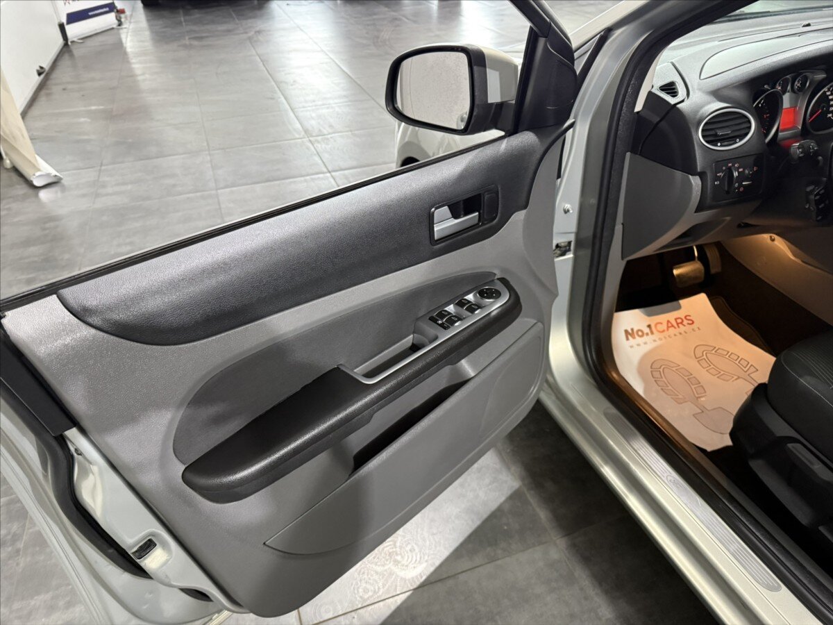 Ford Focus Kombi 2,0 l 100 kw