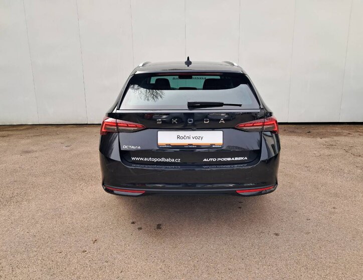 Škoda Octavia Kombi 2,0 l 110 kw