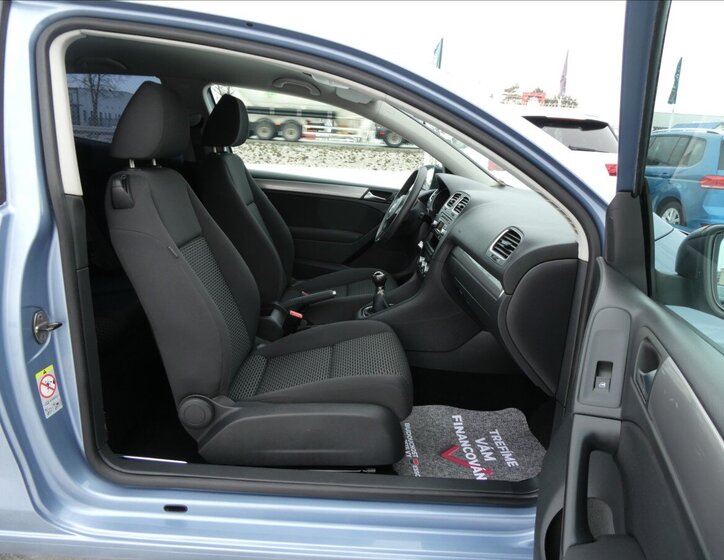 Volkswagen Golf Hatchback 1,4 l 59 kw