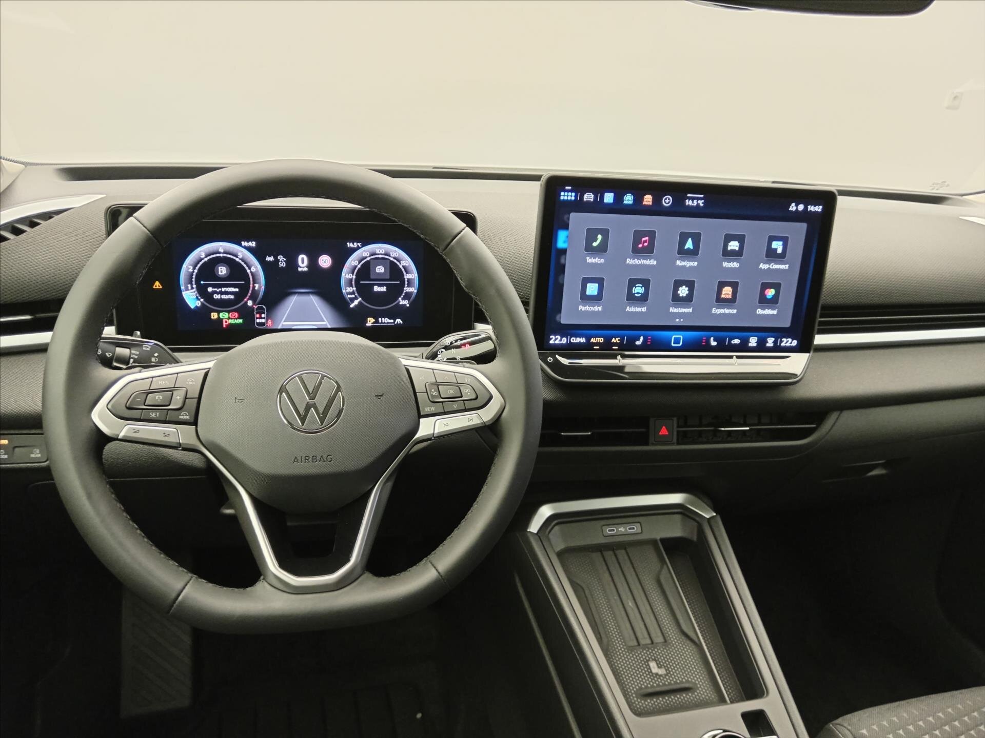 Volkswagen T-Roc SUV 1,5 l 110 kw