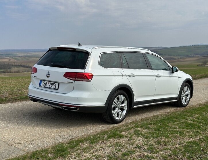 Volkswagen Passat Kombi 0,0 0