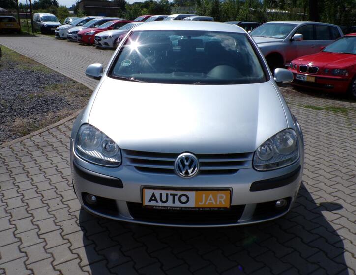 Volkswagen Golf 2