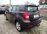 Toyota Urban Cruiser Hatchback 1,3 l 74 kw