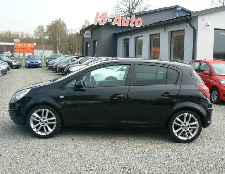 Opel Corsa Hatchback 1,4 l 66 kw