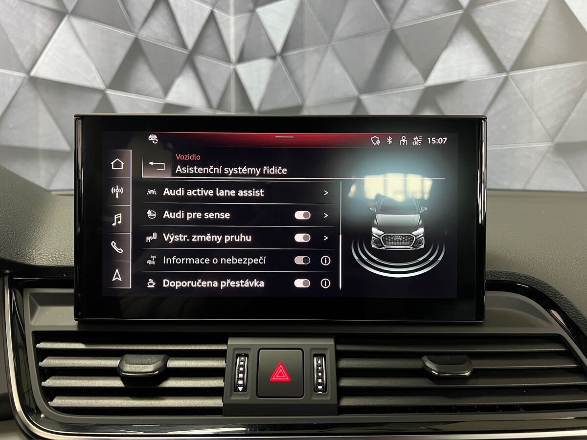 Audi SQ5 SUV / Terénní 3,0 l 251 kw