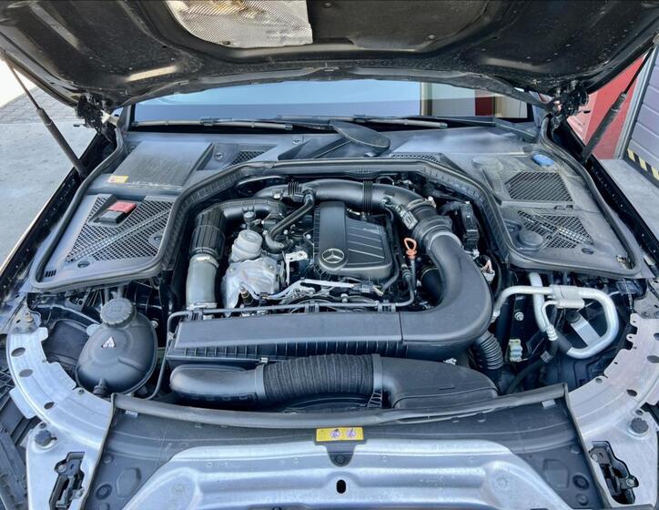 Mercedes-Benz Třídy C 43