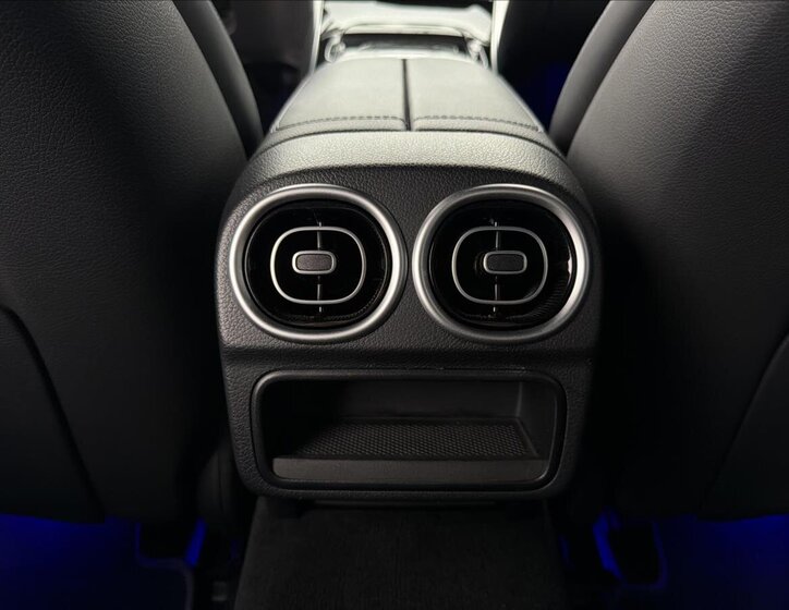 Mercedes-Benz Třídy C 24