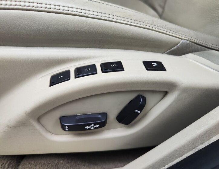 Volvo V60 Kombi 2,0 l 120 kw