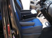 Volkswagen Caravelle 24