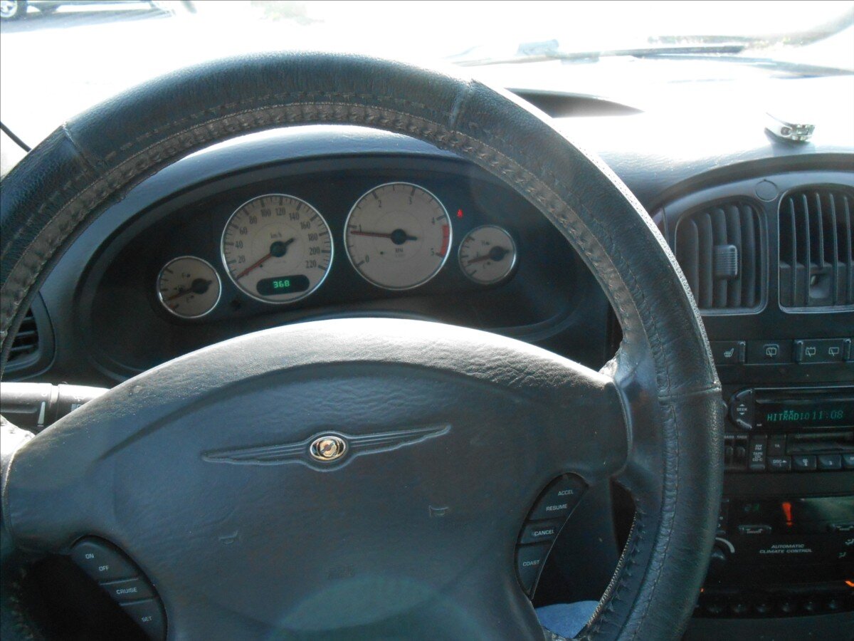 Chrysler Voyager Kombi 2,5 l 105 kw