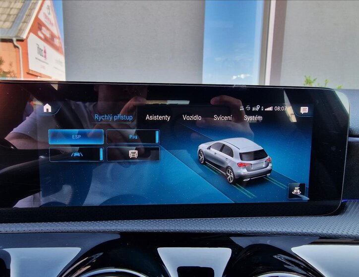 Mercedes-Benz Třídy A Hatchback 1,3 l 100 kw