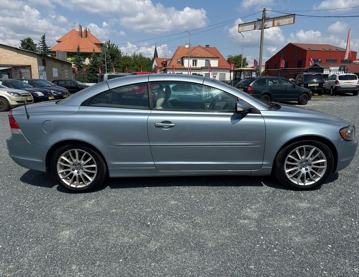 Volvo C70 15