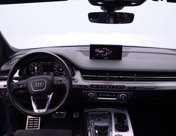Audi Q7 SUV / Terénní 3,0 l 200 kw