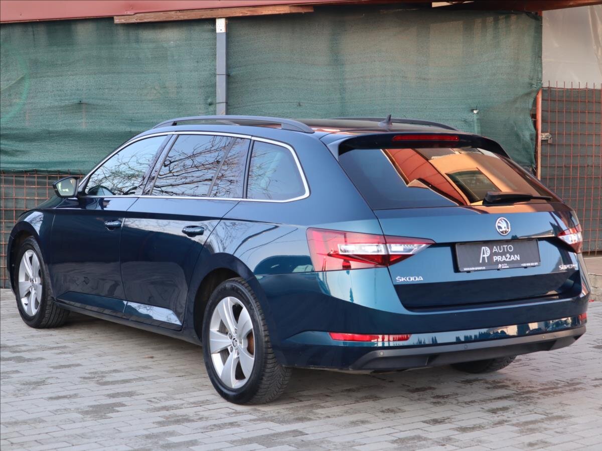 Škoda Superb Kombi 2,0 l 110 kw
