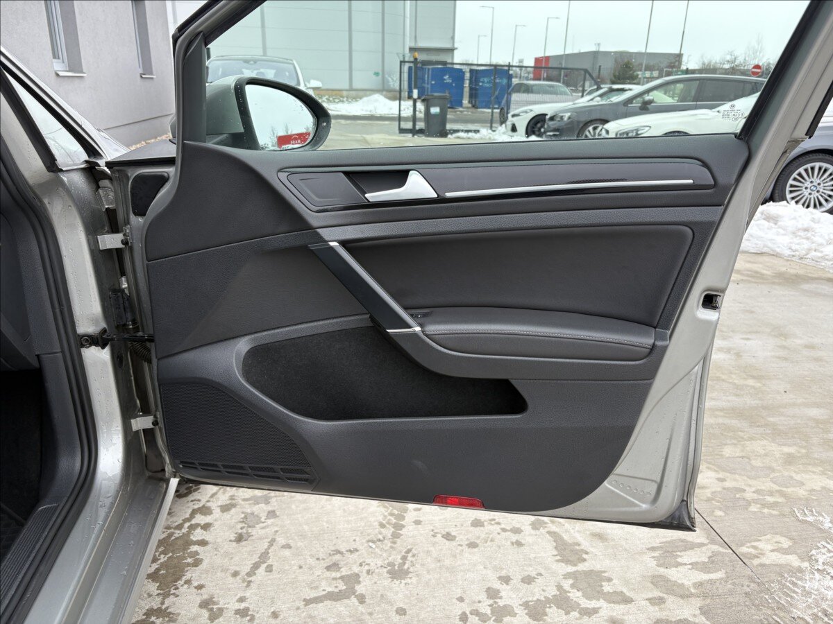 Volkswagen Golf Kombi 1,4 l 103 kw