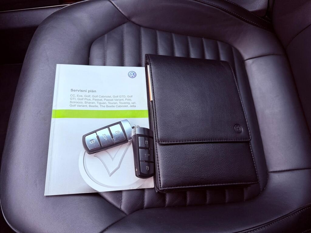 Volkswagen Passat Sedan / Limuzína 2,0 l 130 kw